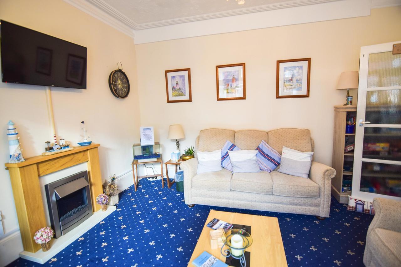 Eastbourne Reymar Bed & Breakfast Exterior photo